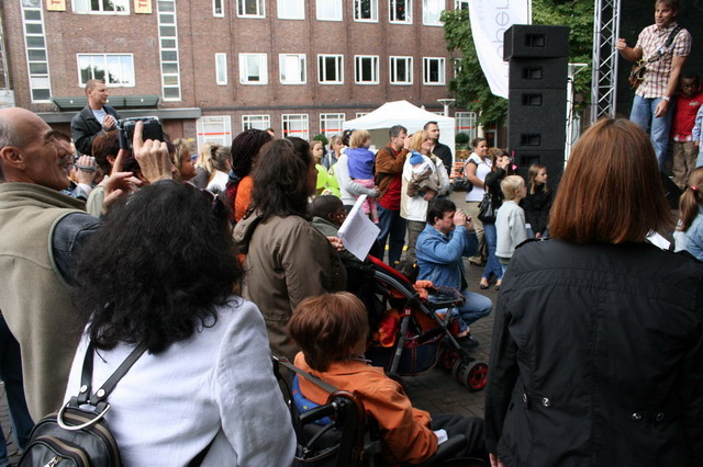 gal/2008/2008 Saitentwist Essen Original 23.08. Hirschlandplatz/2008 Saitentwist Essen Original 24.08. Hirschlandplatz 110.jpg